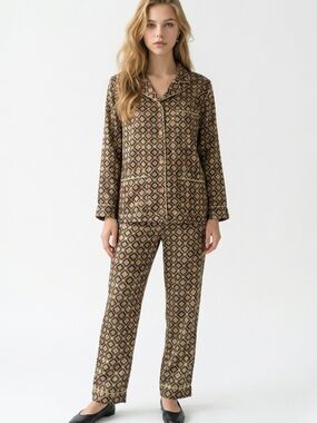 Victoria's Secret Satin Pajama Set Black & Gold Geometric Diamond Print